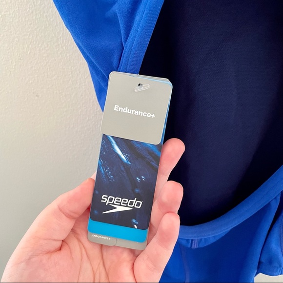 Speedo Solid Endurance + Crossback One Piece Swimsuit - Picture 4 of 9